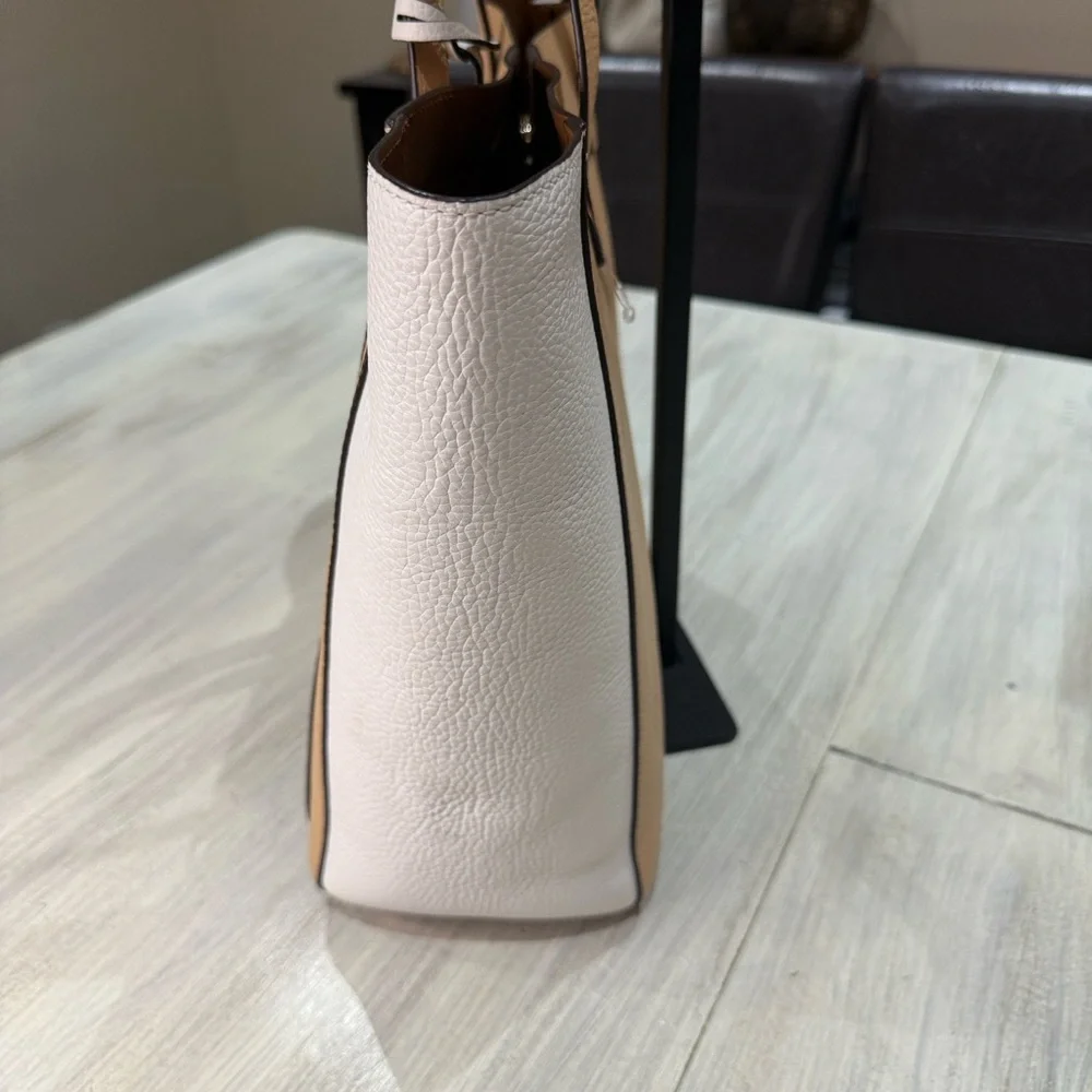 Michael Kors elegant leather